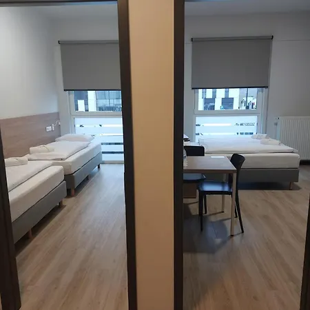 Centrum Szkoleniowo - Noclegowe Hhm Hegelmann O Zgorzelec Zewnętrze zdjęcie