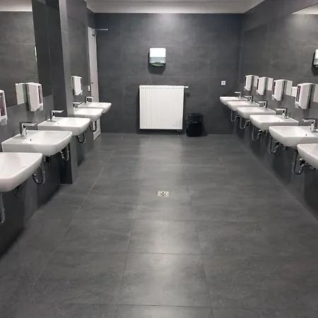 Centrum Szkoleniowo - Noclegowe Hhm Hegelmann O Zgorzelec Zewnętrze zdjęcie