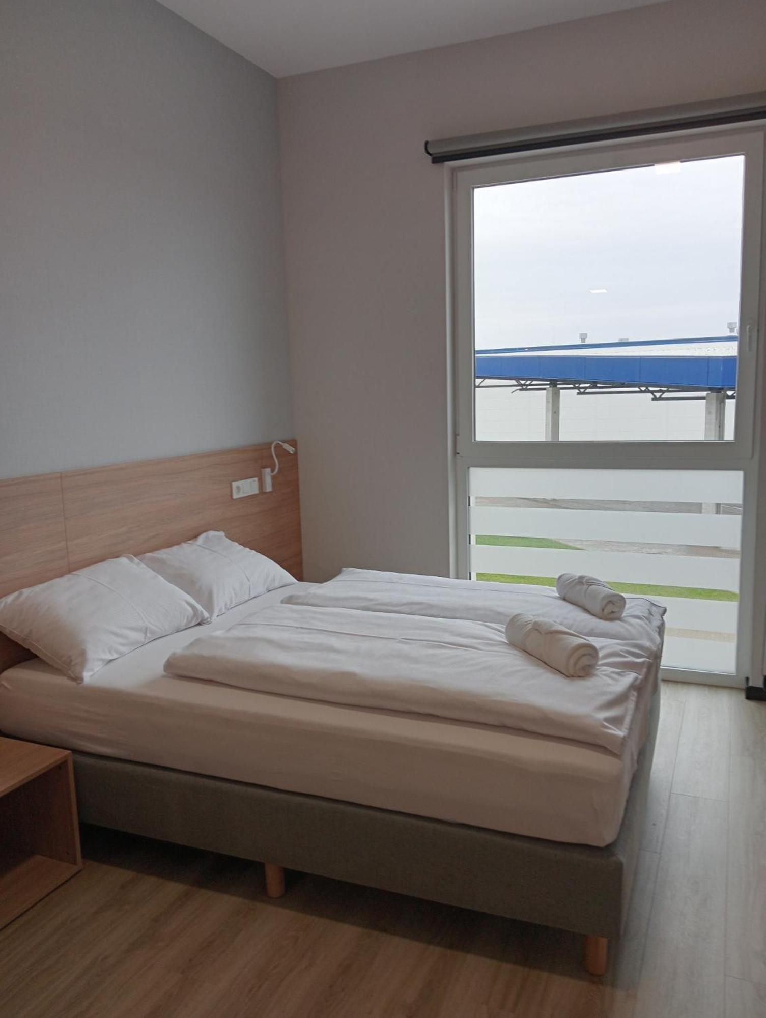 Apartment Centrum Szkoleniowo - Noclegowe Hhm Hegelmann O