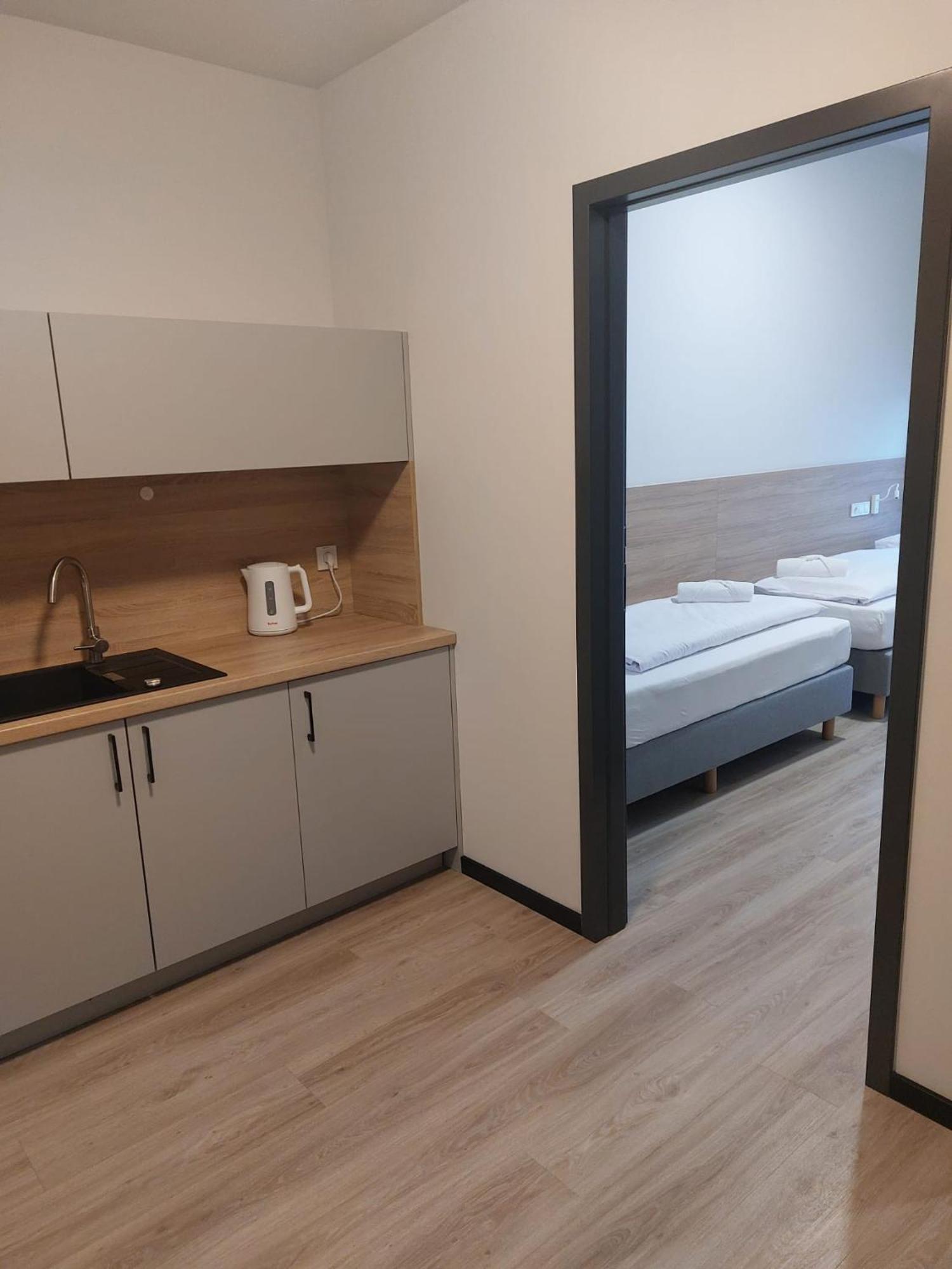 Centrum Szkoleniowo - Noclegowe Hhm Hegelmann O * Zgorzelec