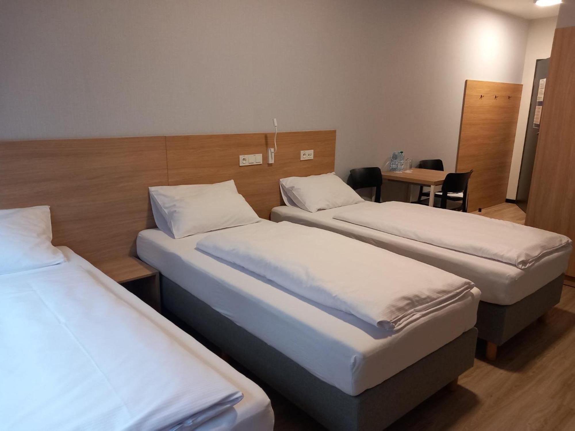 Apartment Centrum Szkoleniowo - Noclegowe Hhm Hegelmann O